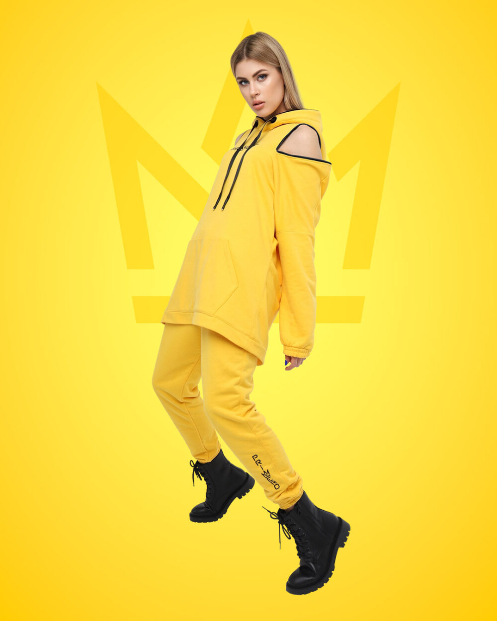 Женские худи на молнии и джоггеры "FLIRT" фото