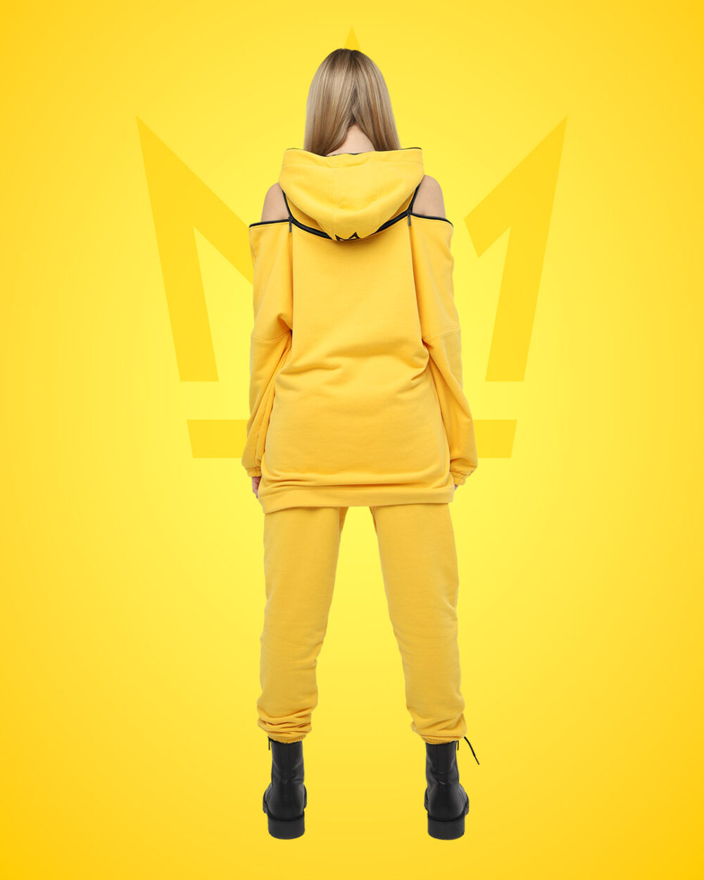 Спортивный женский костюм с замком "FLIRT" фото