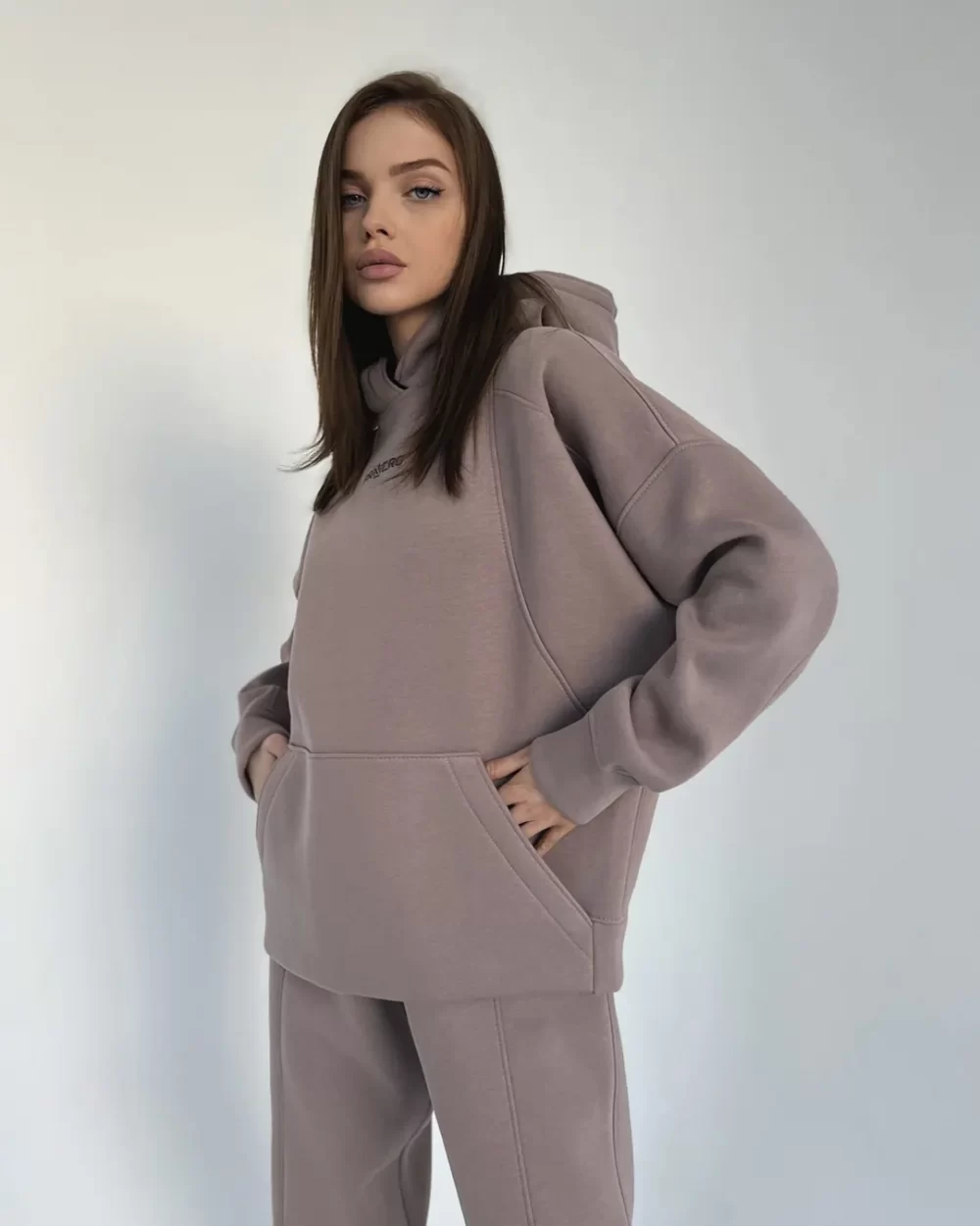 Тёплый женский спортивный костюм "RAISED" — изображение 2