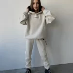 Тёплый женский спортивный костюм "CUT"