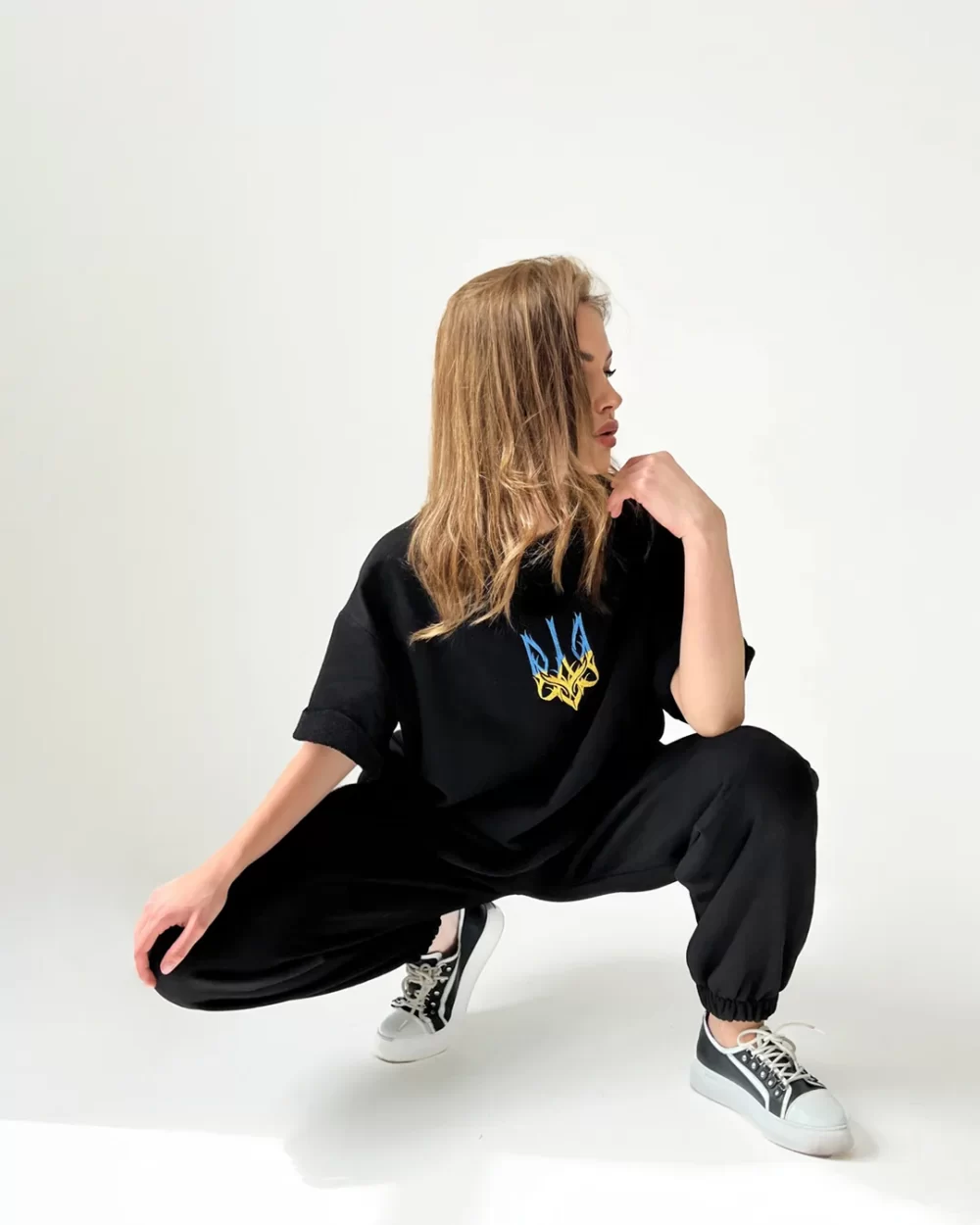 Женская футболка оверсайз "FIRE" — изображение 6