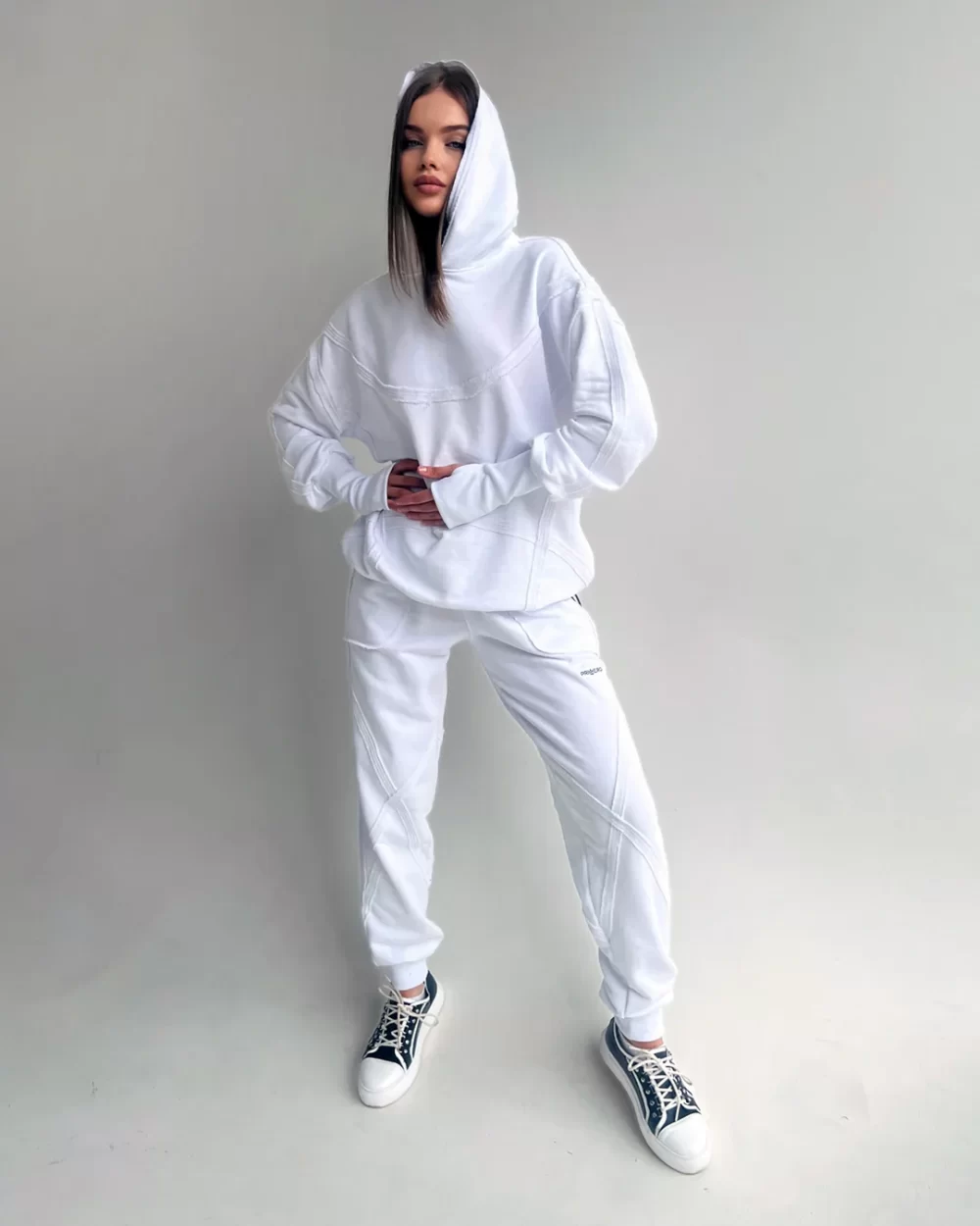 Женский костюм c наружными швами "SEAM"