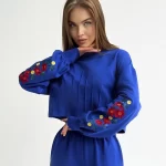 Женский свитшот "FLOWERS"