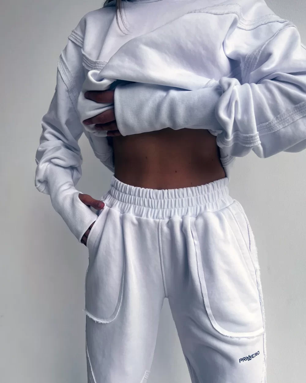 Женский костюм c наружными швами "SEAM" — изображение 5