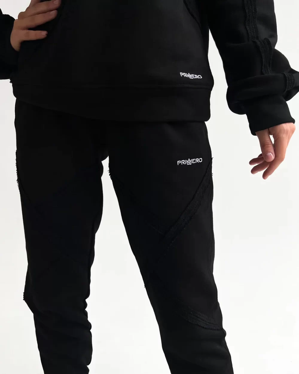 Женский костюм с наружными швами "OUTSEAM" — изображение 2