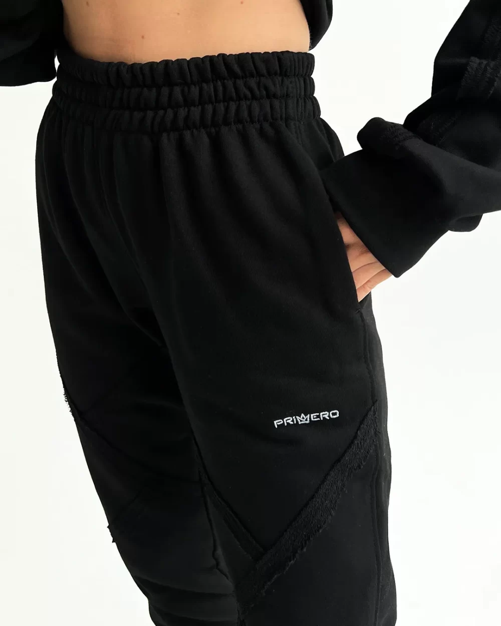 Женский костюм с наружными швами "OUTSEAM" — изображение 3