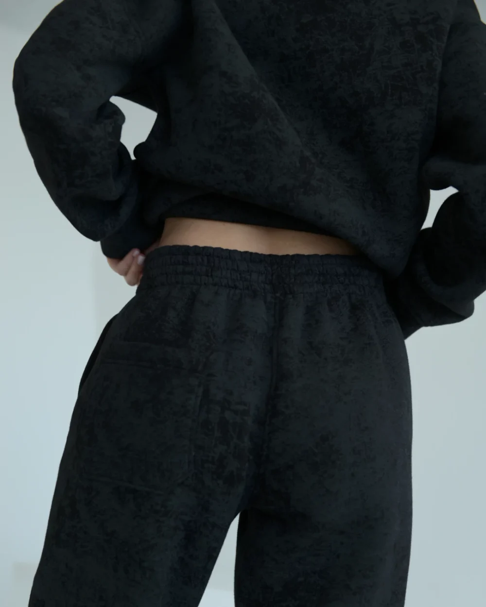 Тёплый женский спортивный костюм "SHADOWS" — изображение 8