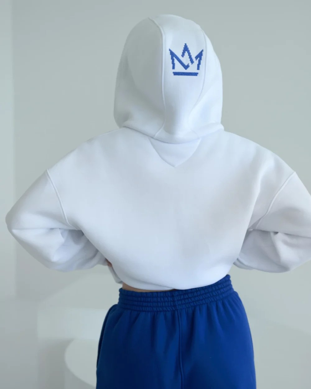 Тёплый женский спортивный костюм "VYSHYVANKA" — изображение 11