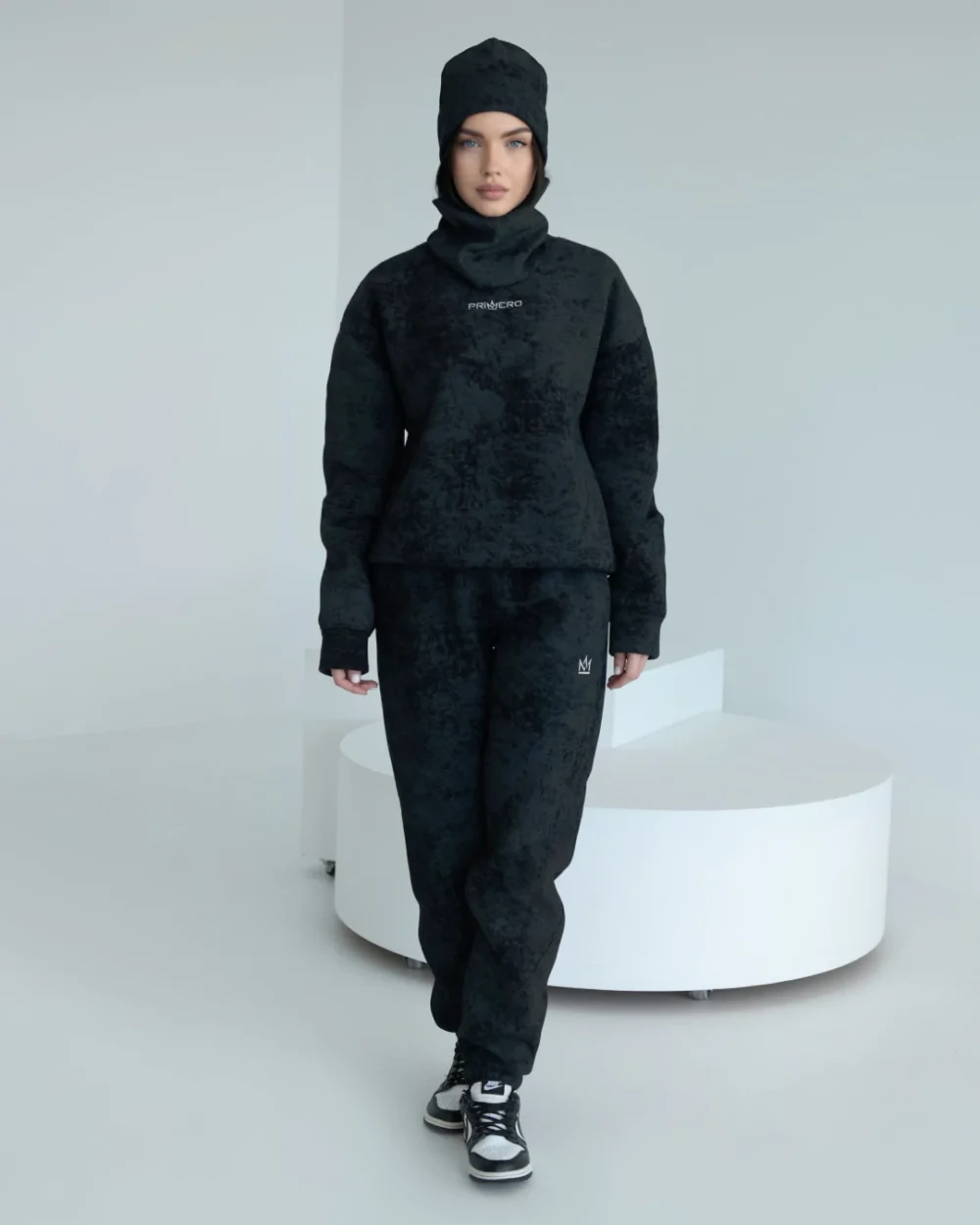 Тёплый женский спортивный костюм "SHADOWS" — изображение 3