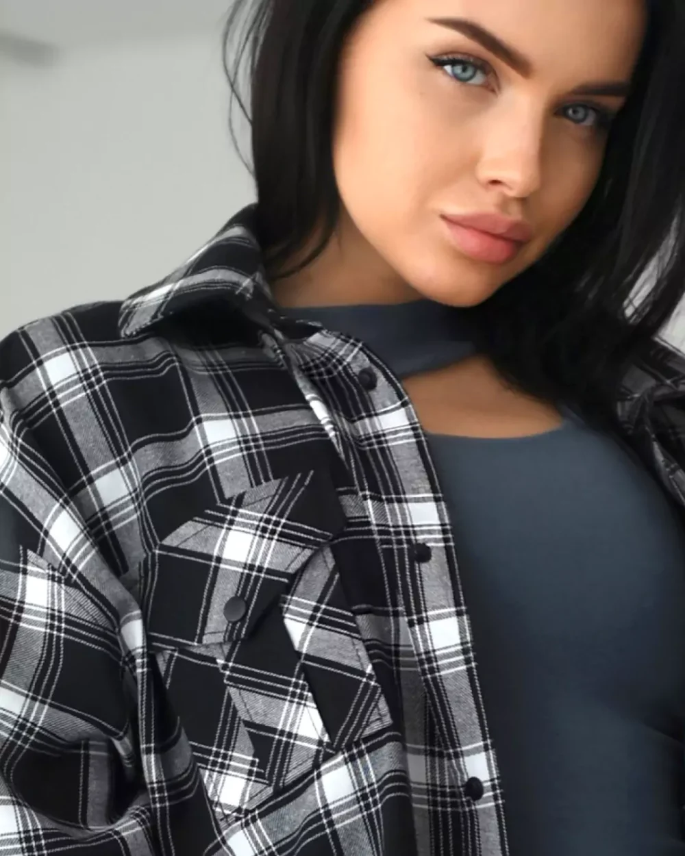 Женская рубашка в клетку "GRAYSCALE" — изображение 2