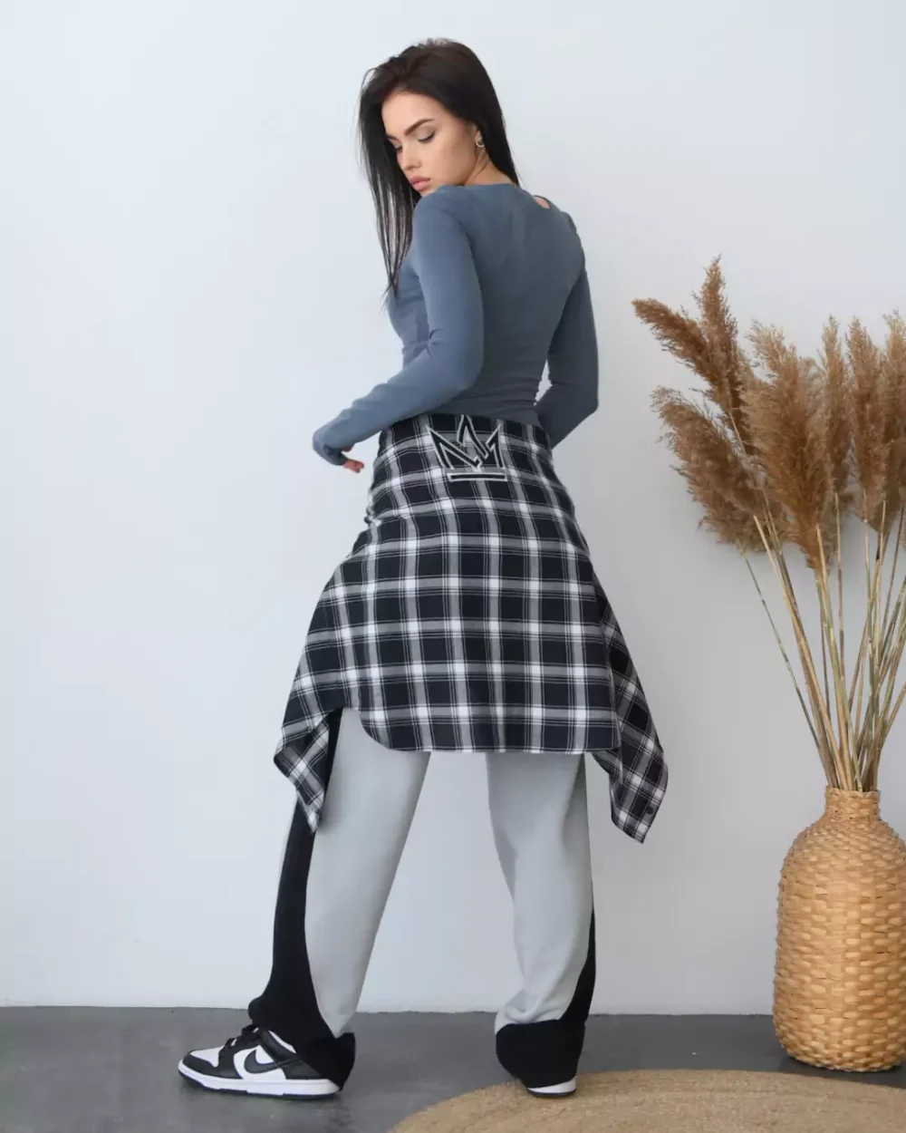 Женская рубашка в клетку "GRAYSCALE" — изображение 5