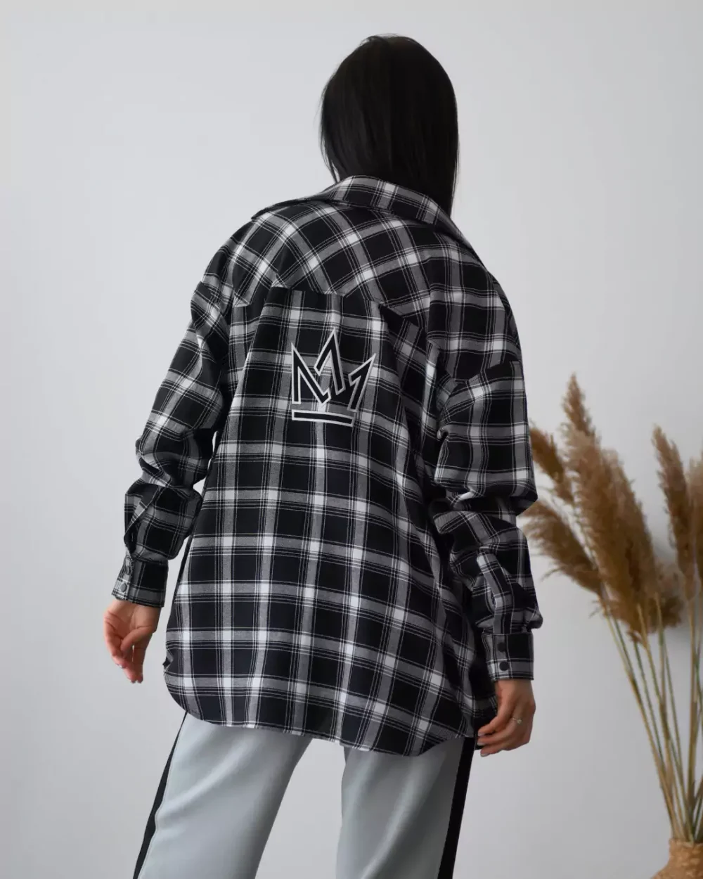 Женская рубашка в клетку "GRAYSCALE" — изображение 8