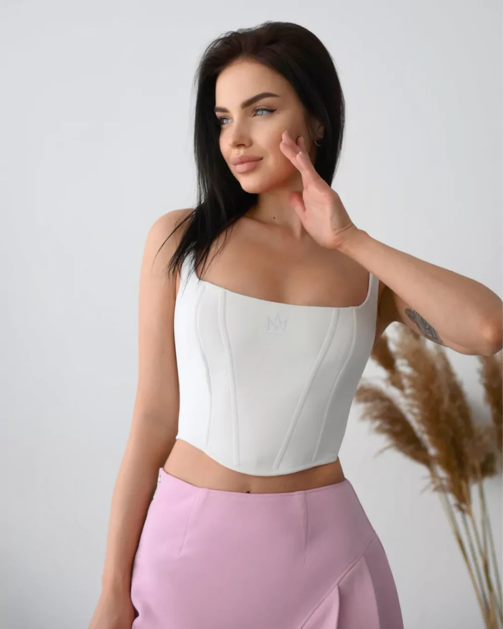 Женский корсет с вышивкой "BARBIE"