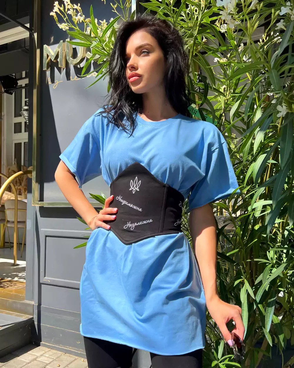 Женский корсет с вышивкой "FREEDOM" — изображение 8