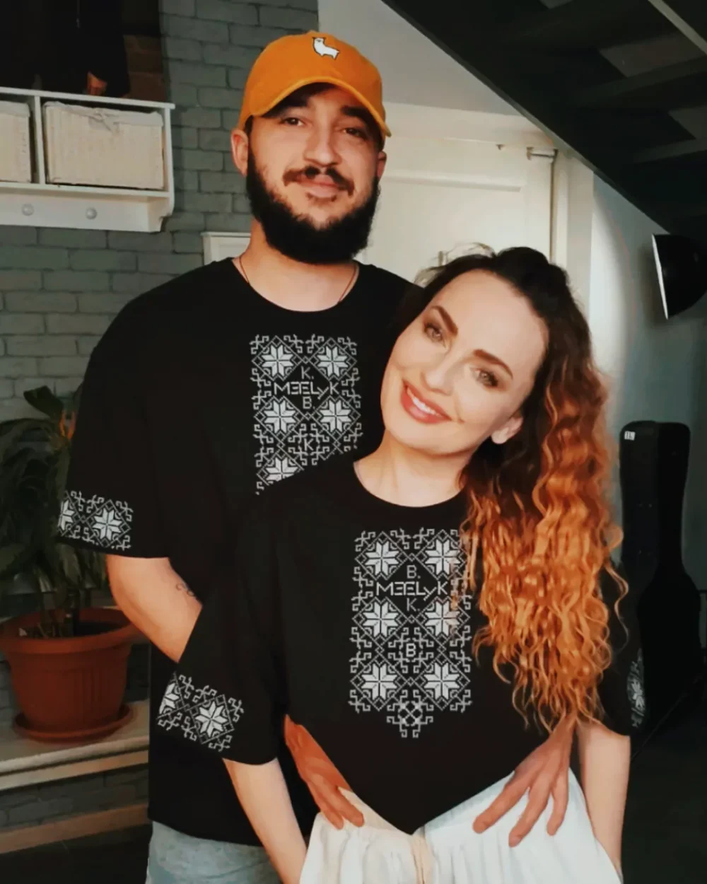 Женская современная вышиванка "TRADITION"