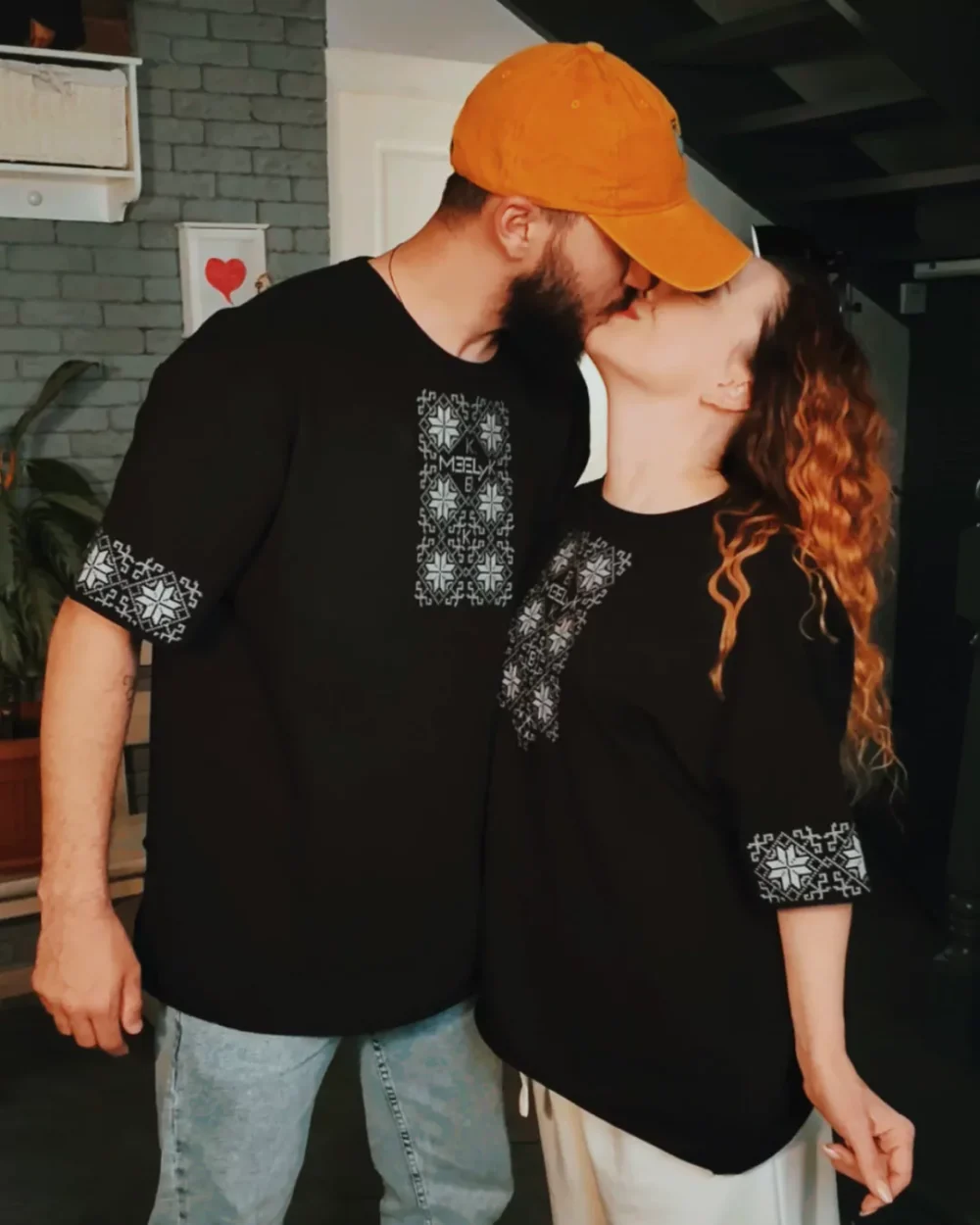 Женская современная вышиванка "TRADITION" — изображение 6