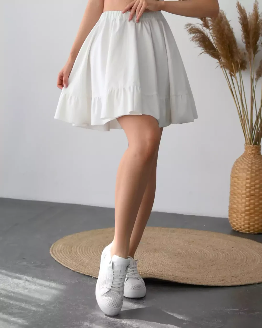 Женская юбка-солнце мини с оборкой по низу "RUFFLE"