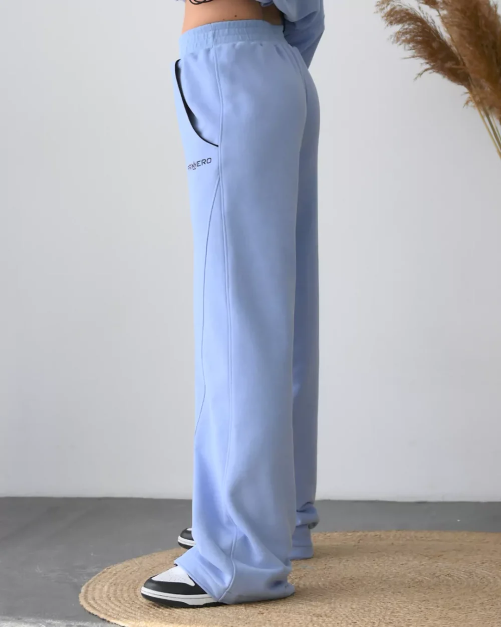 Женские штаны-палаццо с декоративными вставками "BUTTERFLY" — изображение 3