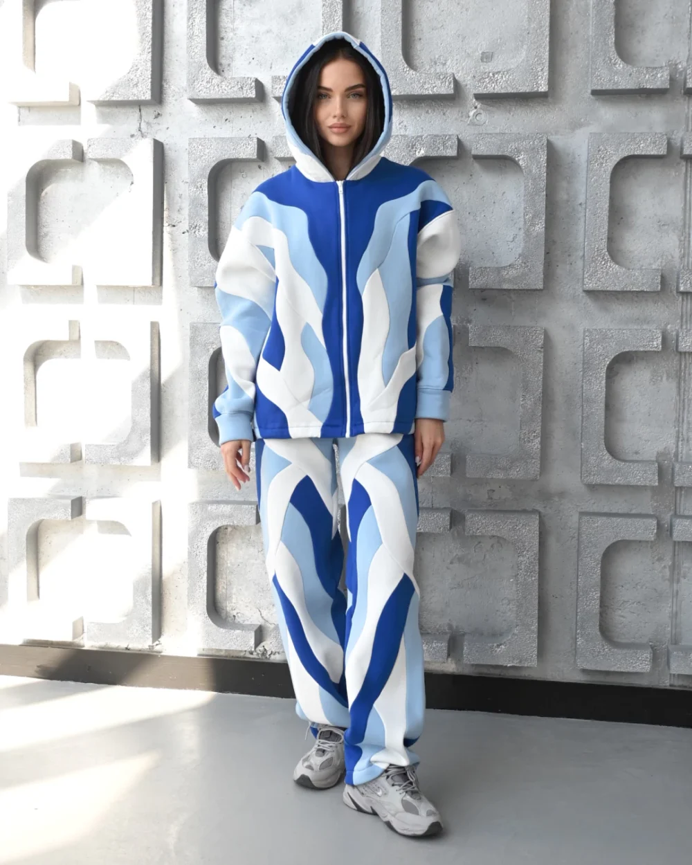 Тёплый женский спортивный костюм в стиле колорблок "SKY"