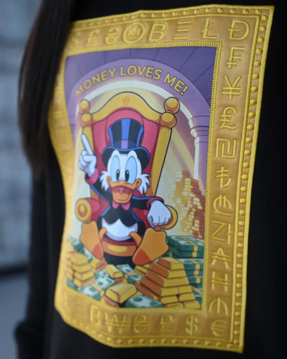 Тёплый женский спортивный костюм с принтом "RICH" — изображение 2