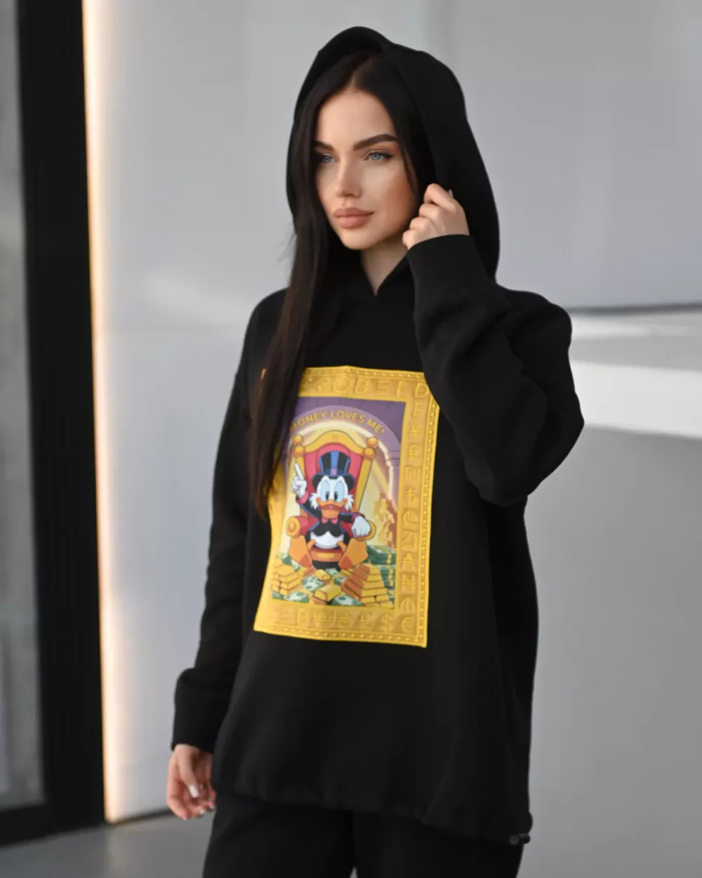 Тёплый женский спортивный костюм с принтом "RICH" — изображение 9