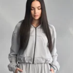 Женский зип-худи c наружными швами "INSIDE"